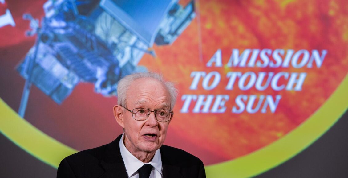 3-Gene Parker in 2017, during NASA announcement of Parker Solar Probe at UChicago (Photo by Jean Lachat)-fedorafans.com